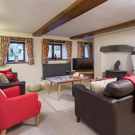 Grass Guards Estate *